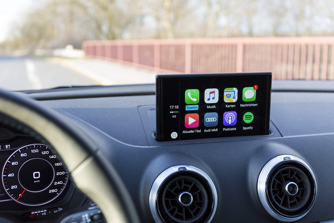 Cum să instalezi Apple CarPlay în mașina ta?